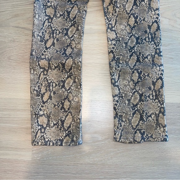 Frame Le High Straight-Leg Python-Print Coated Jeans 26 - Picture 10 of 13